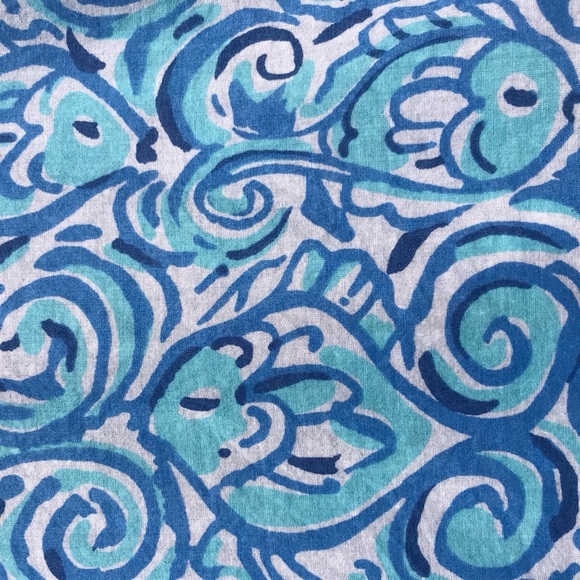 Lilly Pulitzer Chasing Tail Fish Shirt - Picture 7 of 10